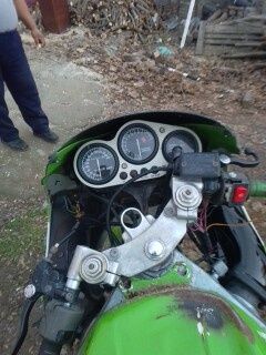 Vând motor Kawasaki ninja 600 cc,defecta instalația fac si schimb