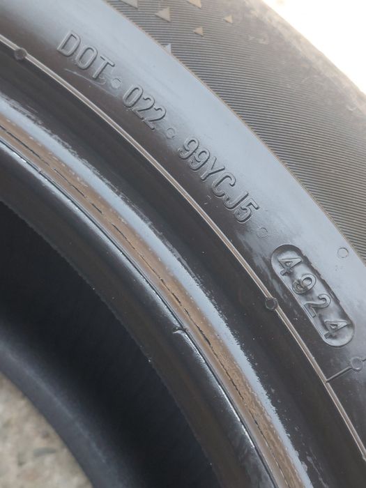 Vând cauciucuri de vara