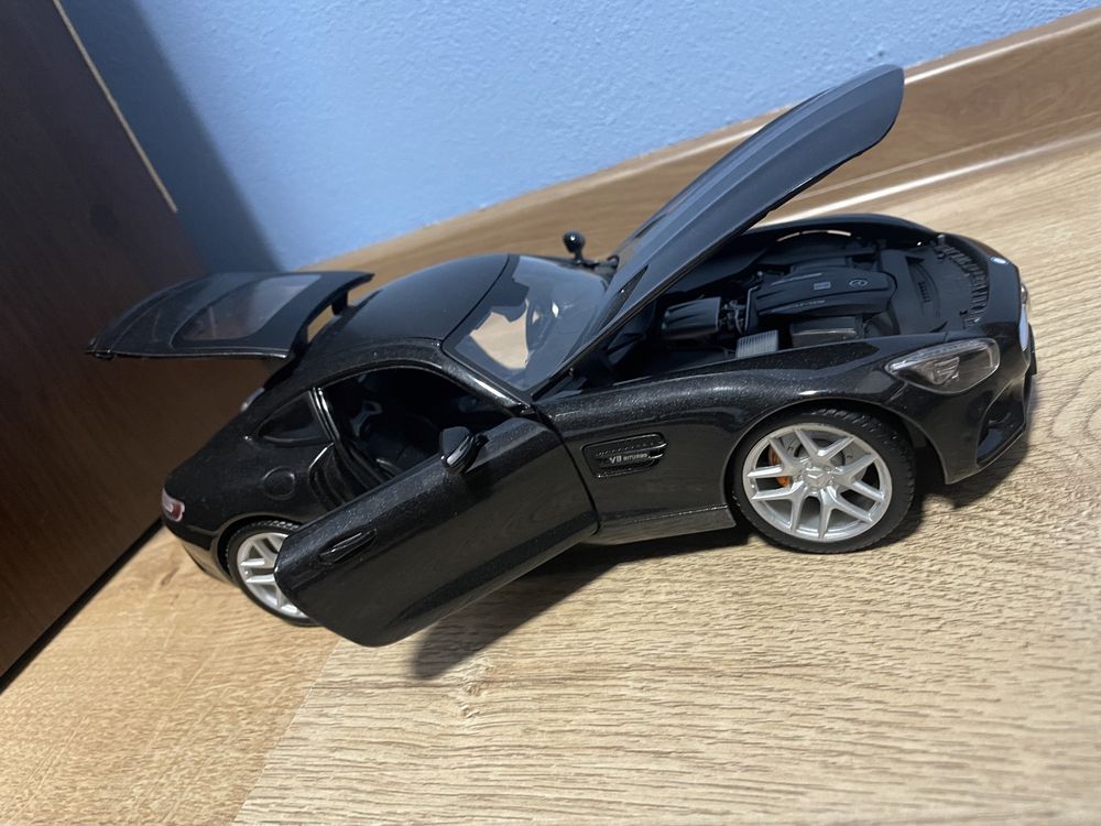 Macheta Mercedes AMG GT Masito 1:18