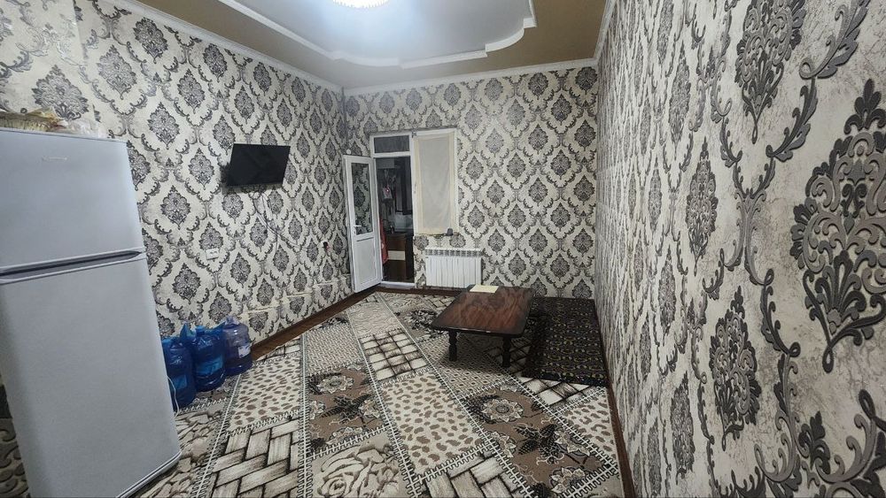 Шахар марказида жойлашган 2 хонали квартира ижарага берилади