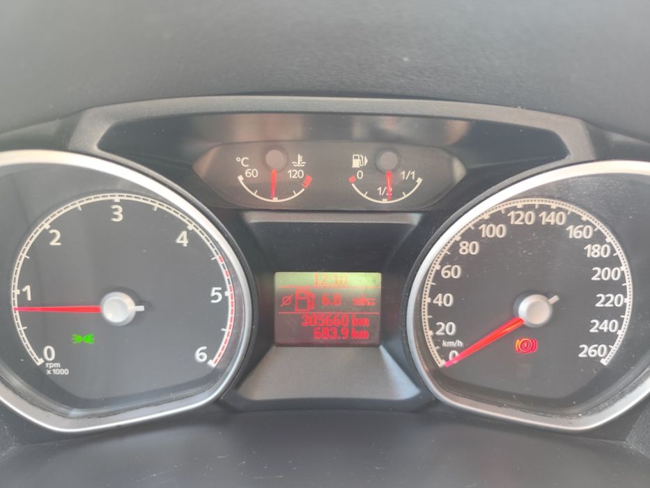 Vând Ford Mondeo MK4 Ghia
