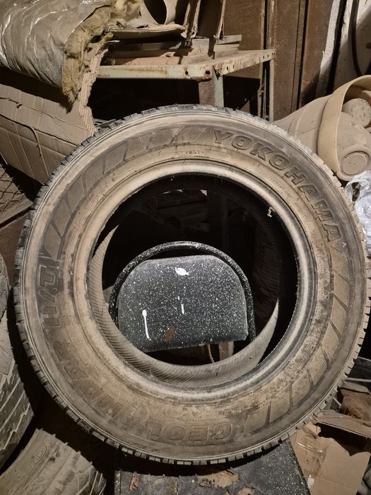 Продаю шины размером 265 60 r18