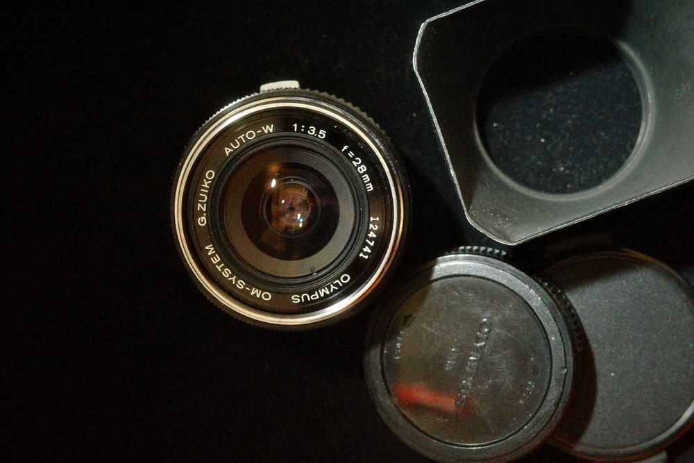 Olympus OM Zuiko 28/3,5  135/2,8  35-70/3,6 - obiectiv foto