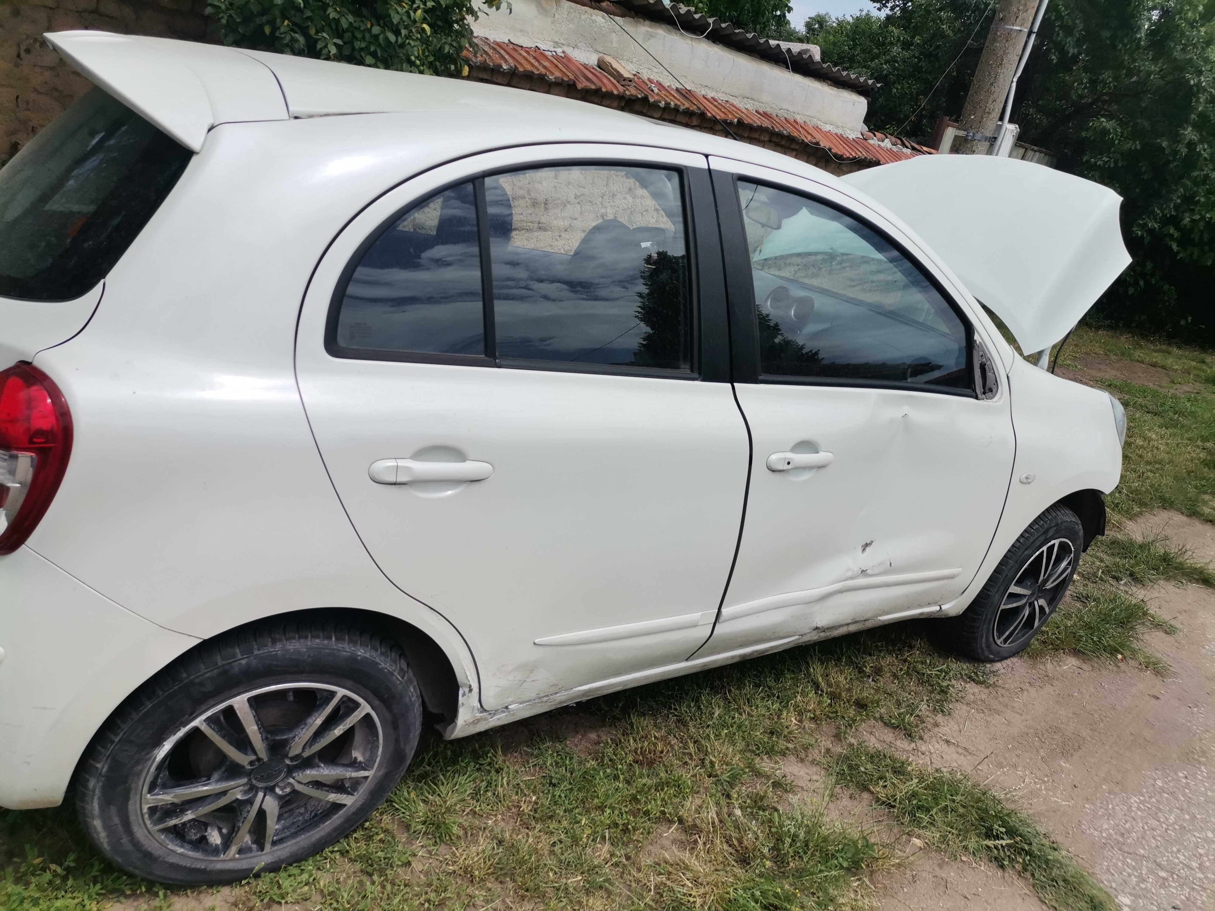 Nissan Micra K13 на части 1.2 компресор и cvt кутия