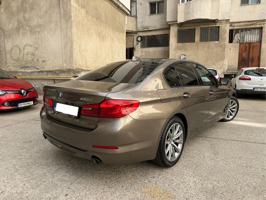 BMW 520/head up/distronic/unghi mort/lane assist/asistenta volan