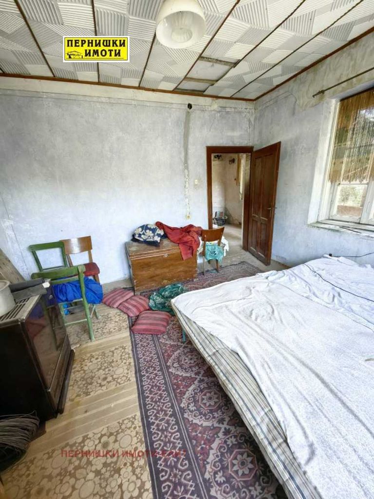 Продава се Къща в Перник, Димова махала - 88 кв.м за 290 €/кв.м - Снимка #3
