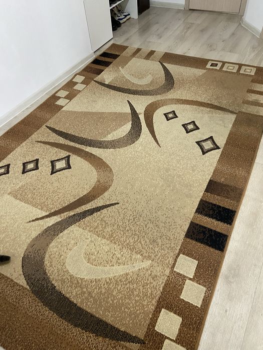 продам ковер за 7000