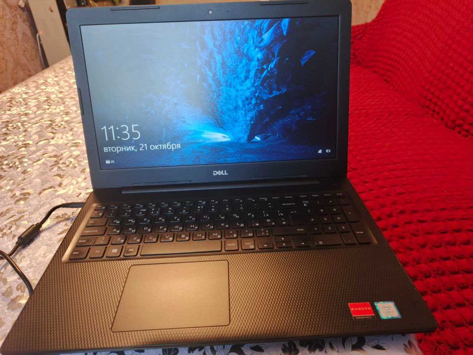 "Dell" noutbugi — ishonchli, kuchli va juda ham chiroyli holatda!