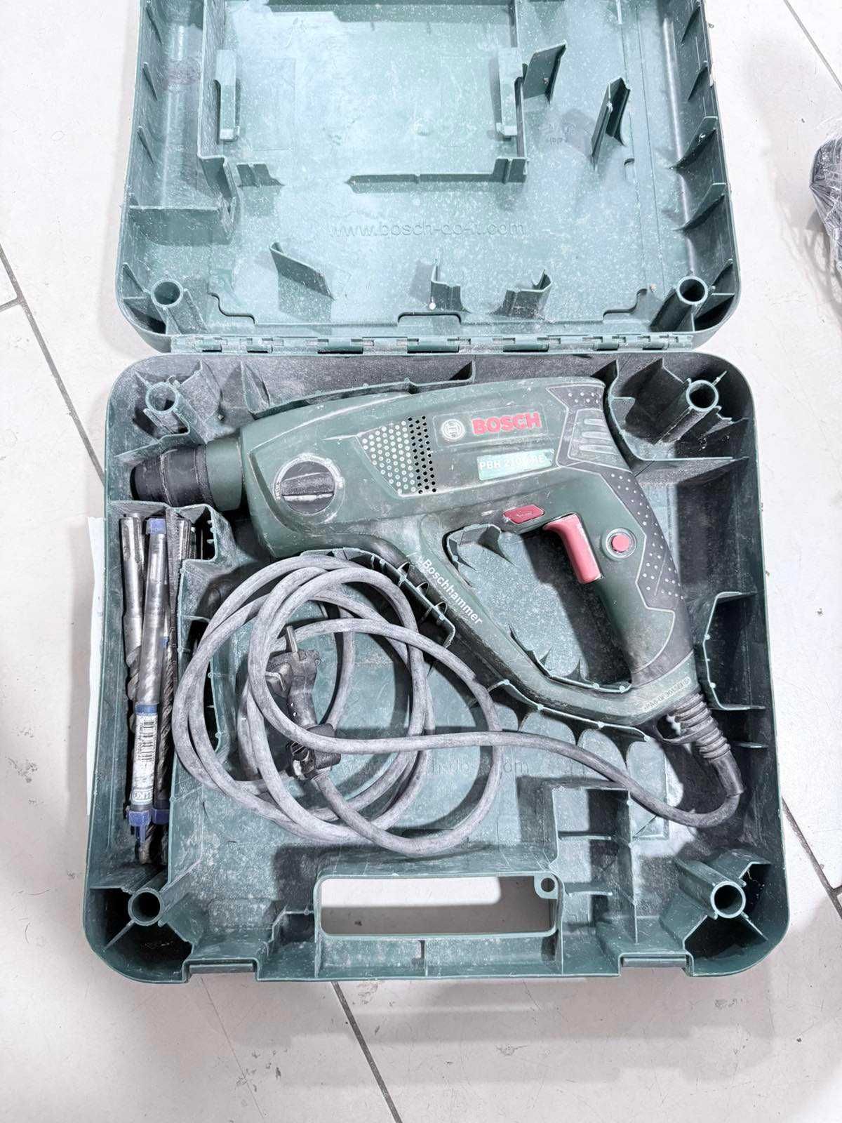 Продавам Перфоратор Bosch PBH2100RE