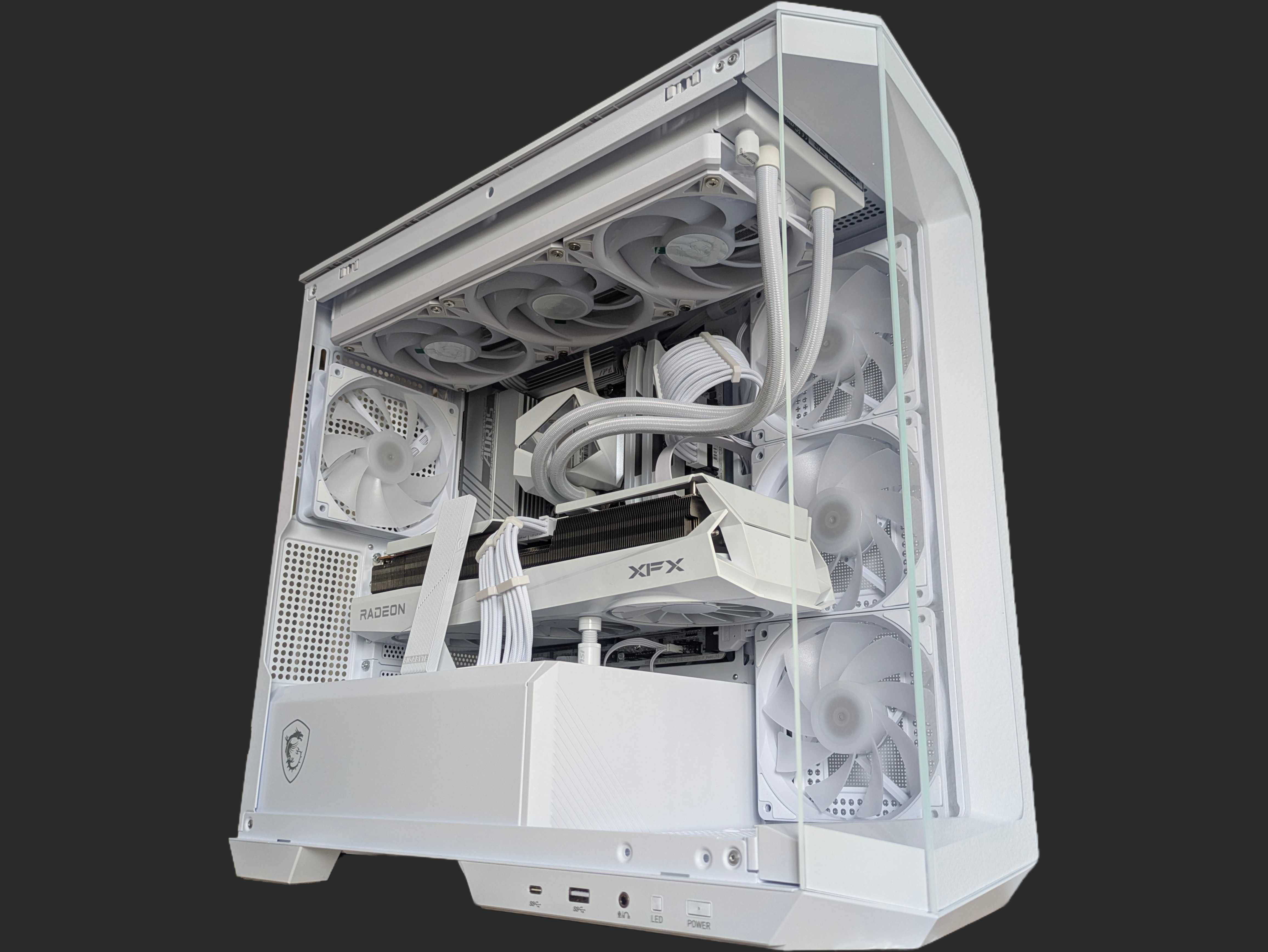 PC Gaming Ryzen 7 9700X, RX 9070 XT 16GB, 32GB DDR5, 1TB SSD +Garantie