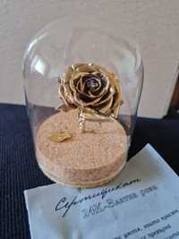 Златна / позлатена роза