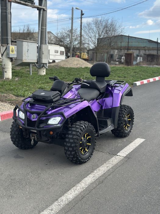 Can-am outlender 800R