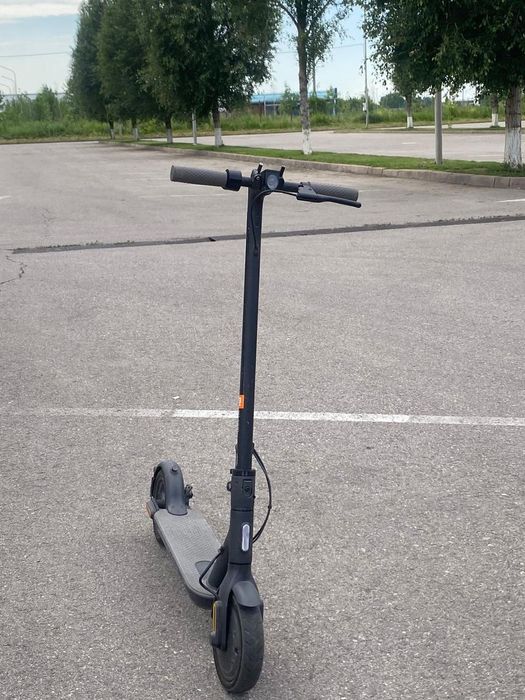 Электросамокат Xiaomi mi