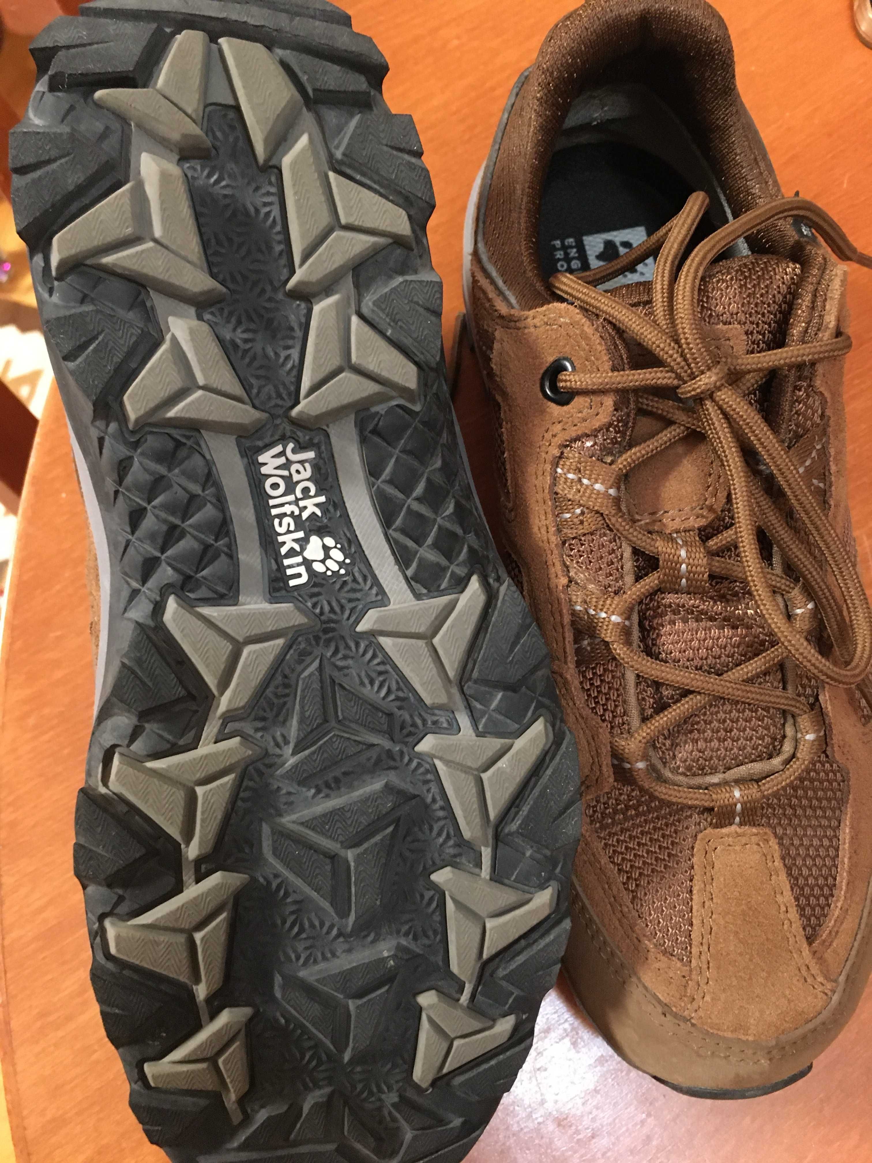 Дамски обувки за трекинг Jack Wolfskin