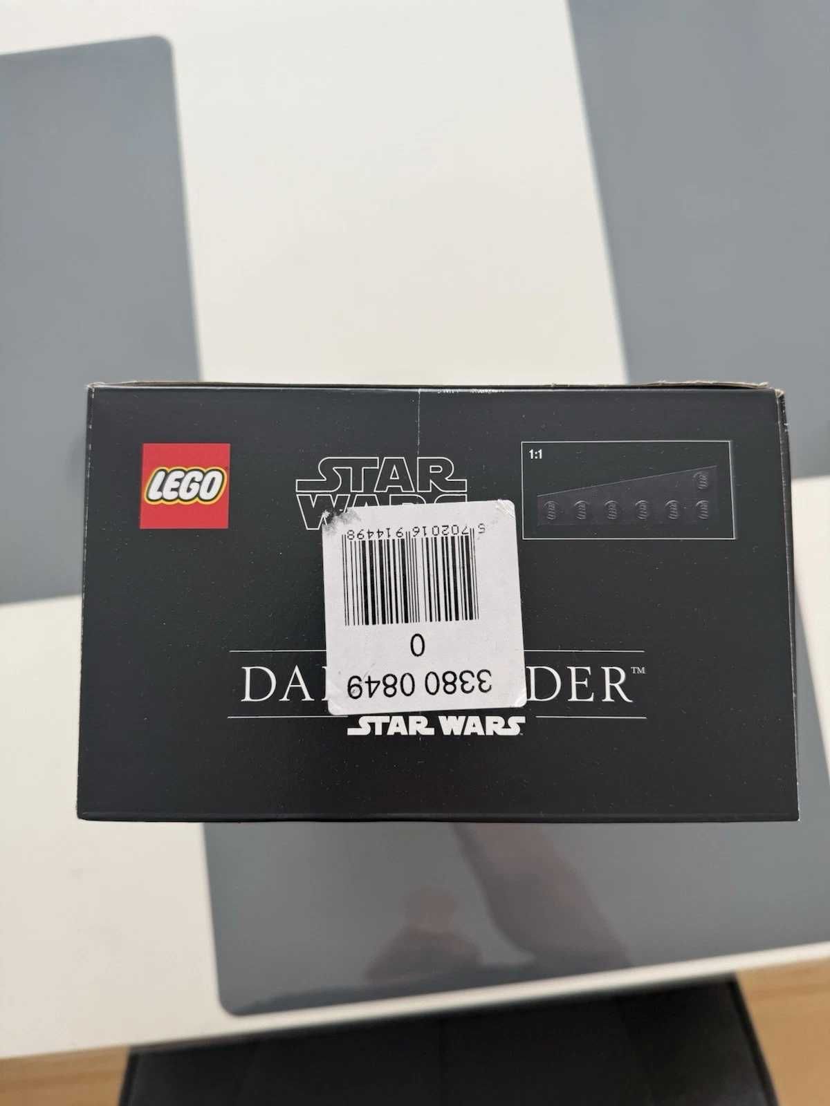 Чисто ново LEGO® Star Wars™ 75304 - Шлемът на Darth Vader™ Helmet