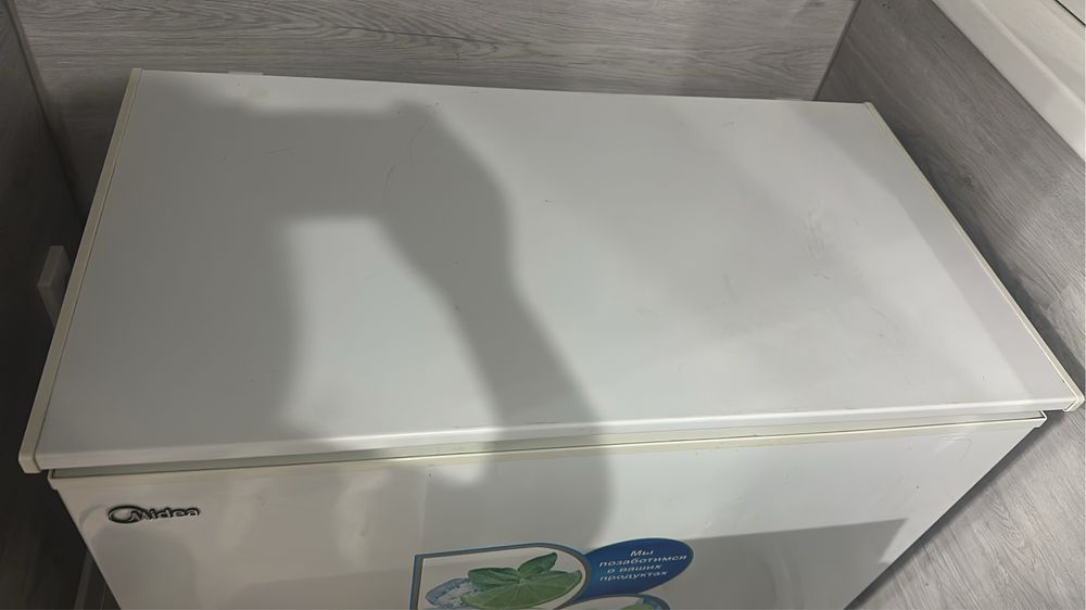 Продам морозильную камеру