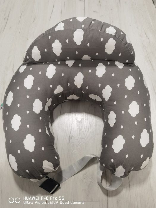 Възглавница за кърмене Momcozy.
