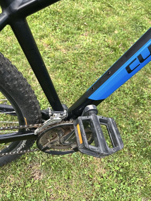 Bicicleta MTB Cube roti 27,5”