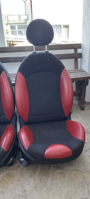 Подарявам предни седалки за Mini Cooper S