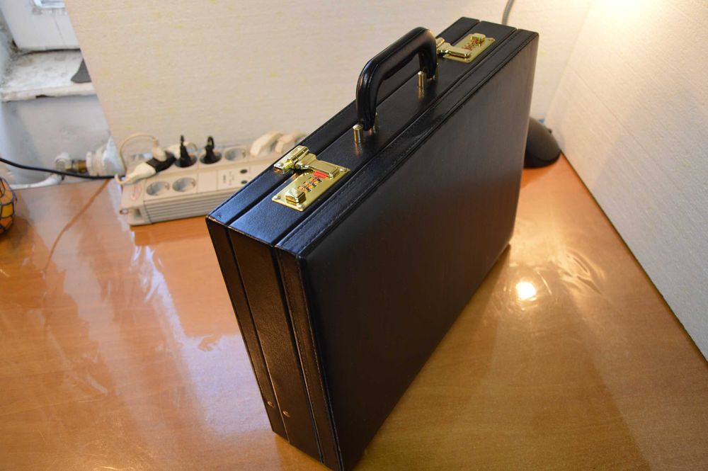 Servieta diplomat(noua-nefolosita)