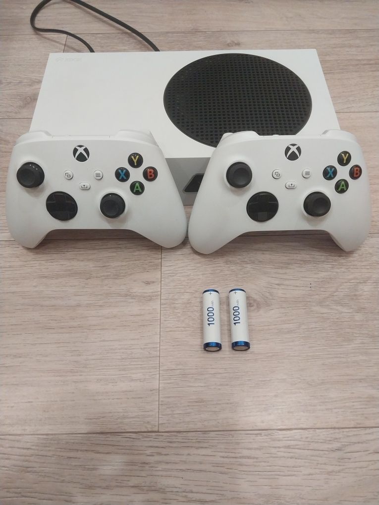Консоль Xbox Series S
