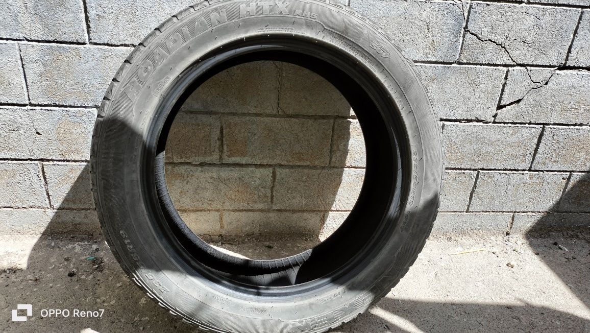 Продам шины Nexen 235/55 R19