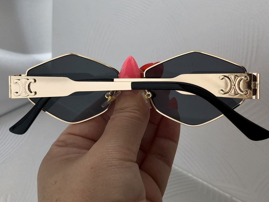 Модерни дамски слънчеви очила 2024