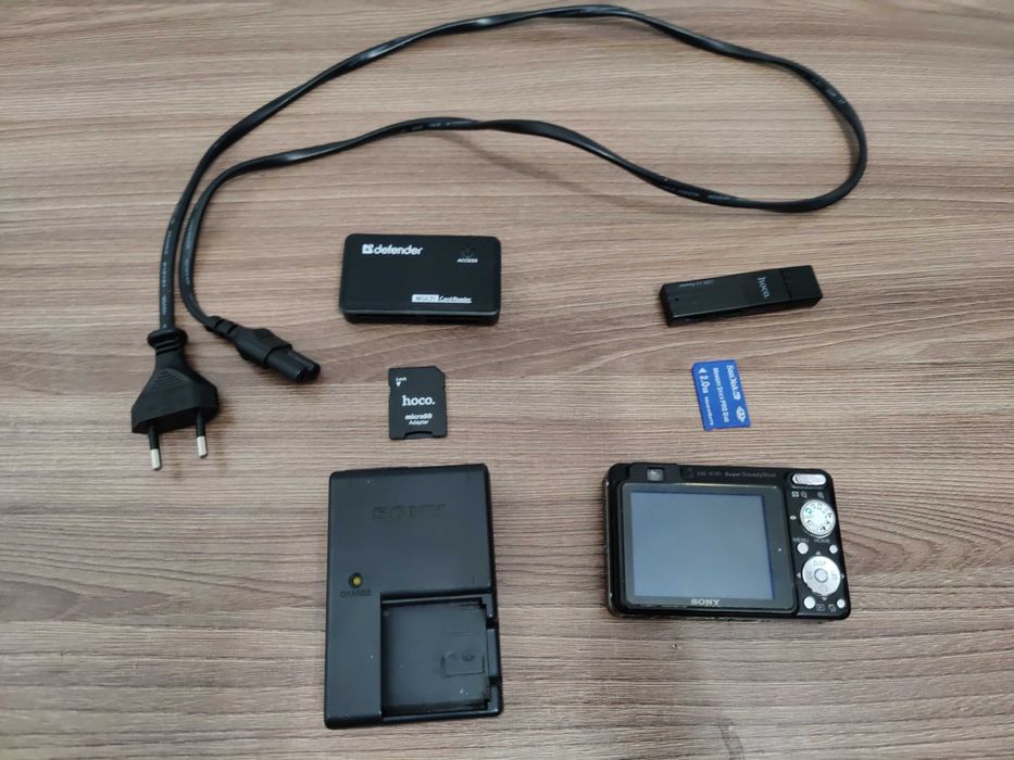 Продаю камеру-мыльницу Sony Cyber-shot DSC-W120