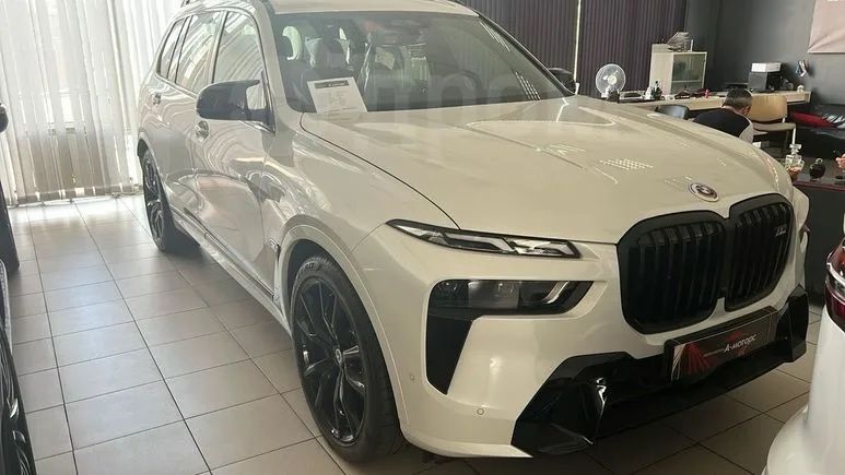 Продам Bmw x7 i40 2023 свой