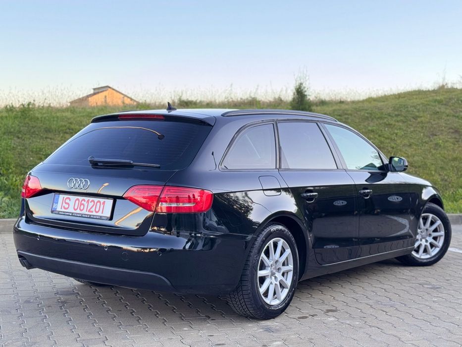 Audi A4 B8/2.0TDI/170CP/2010 / Euro 5 /Webasto /Clima /Navi