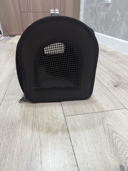 Транспортна чанта за куче или котка