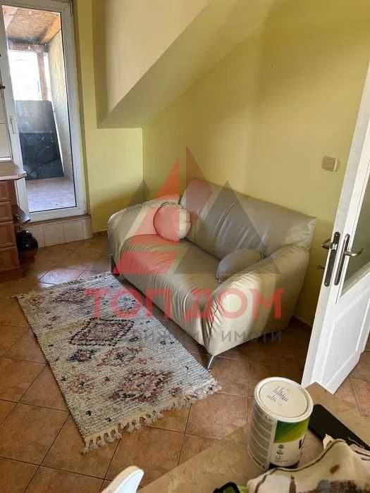 Дава се под наем Тристаен апартамент в Варна, Зимно кино Тракия - 90 кв.м за 612 € - Снимка #3