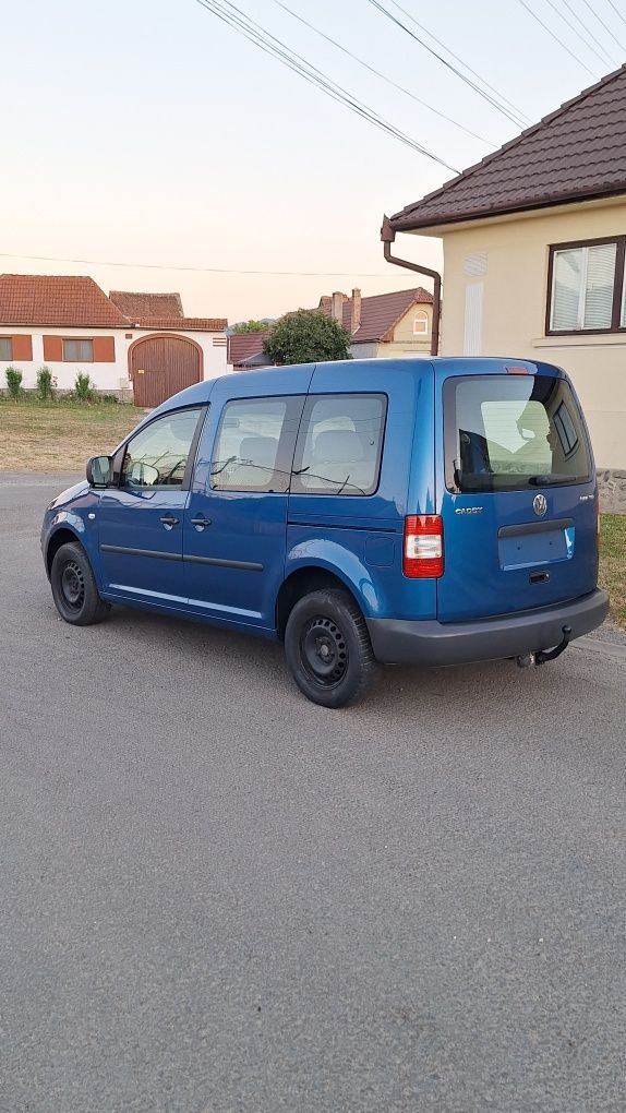 wv caddy 1.9 TDI 105
