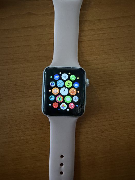 Apple watxh series 3 42mm gps