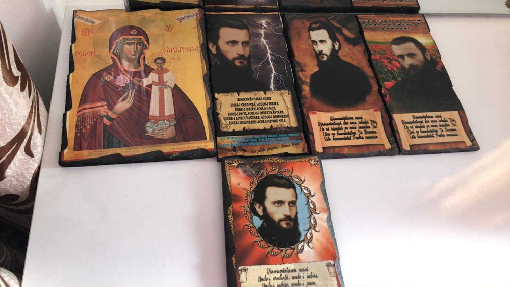 Tablouri Religioase  sfințite de la Catedrala Neamului.