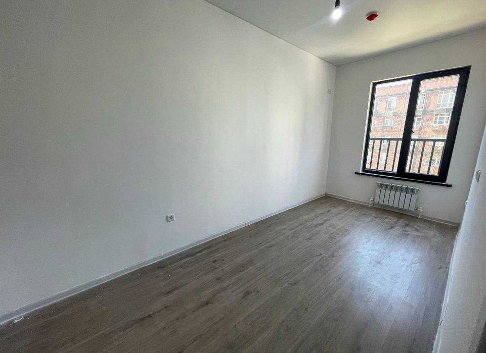 ЖК Assalom Sohil ул.Фаргона Йули УзБум 2-комн 8/15 49 м² ремонт