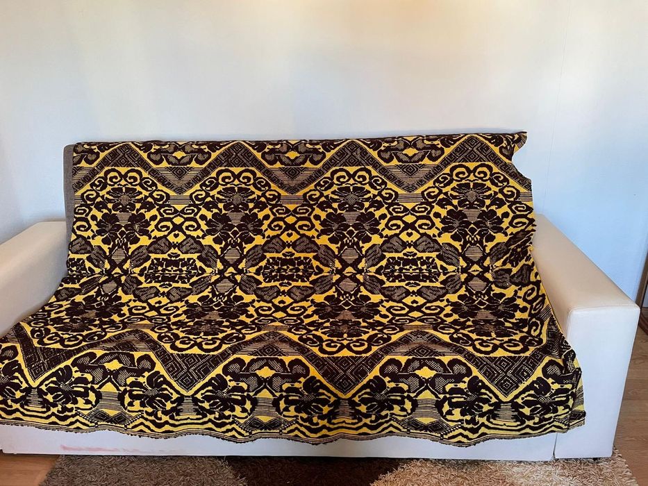 Covoare tradiționale și cuverturi