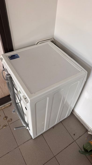 Pentru piese - Vand masina de spalat rufe cu uscator Samsung WD80