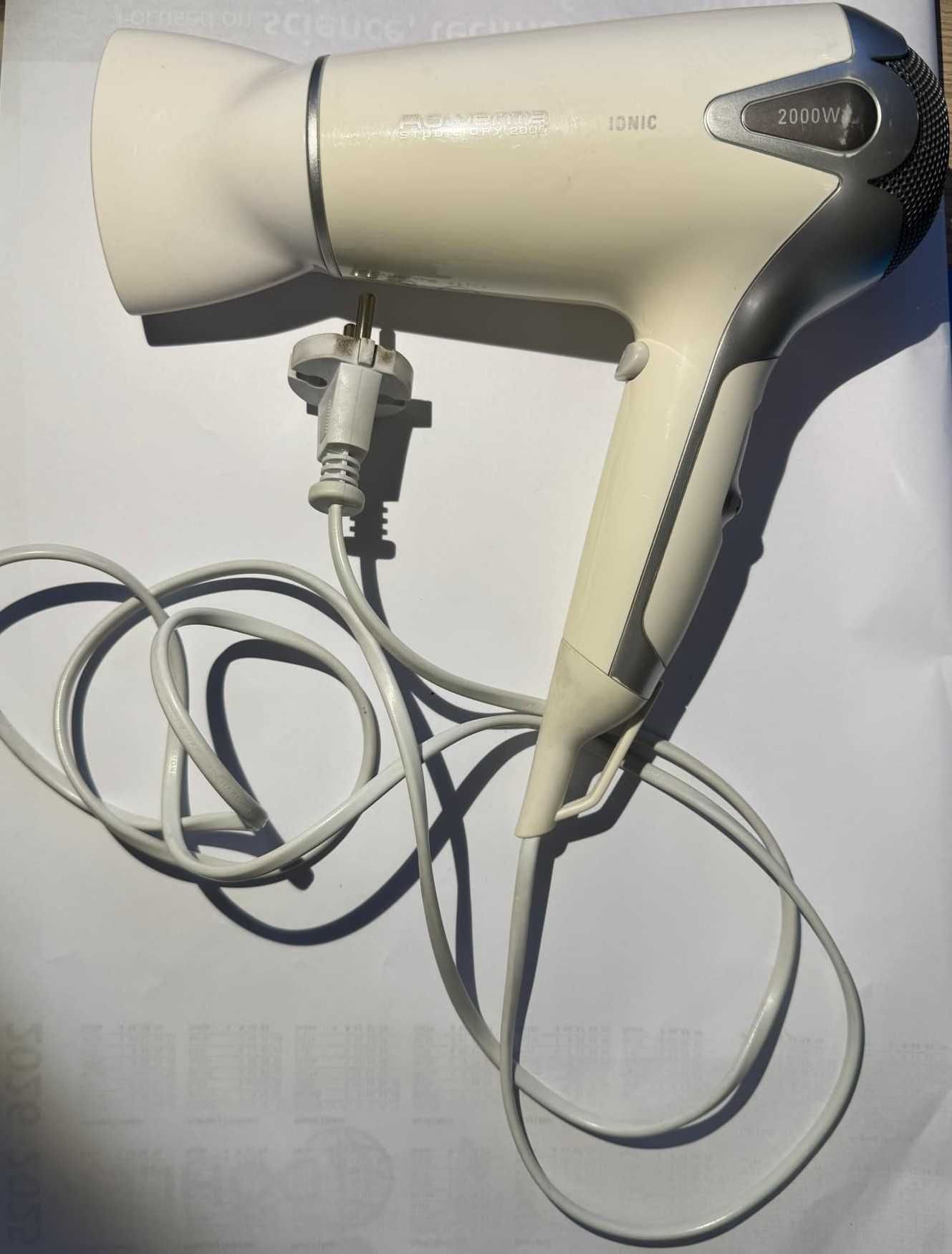 Сешоар Rowenta CV4220F0 2000W 3 степени Йонизираща функция Бял