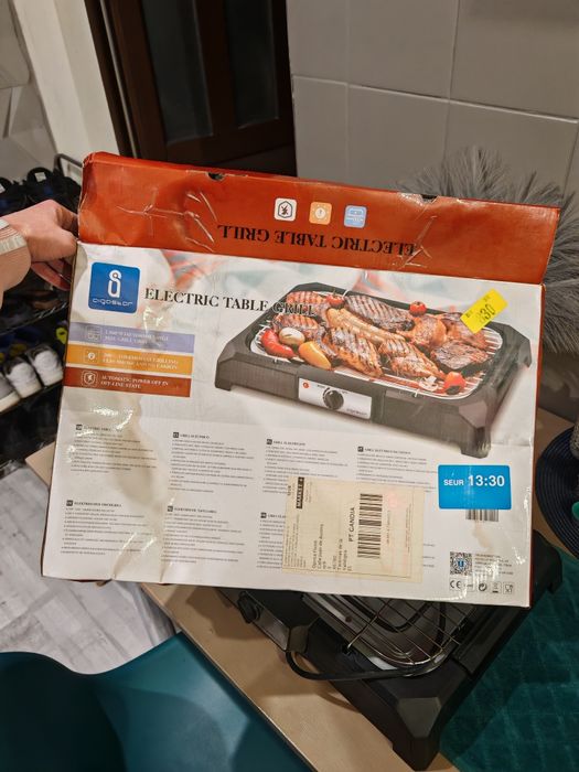 Grătar electric de masa 2000W