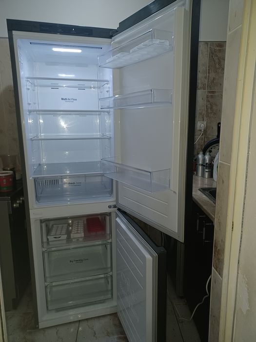 Хладилни с фризер "LG"