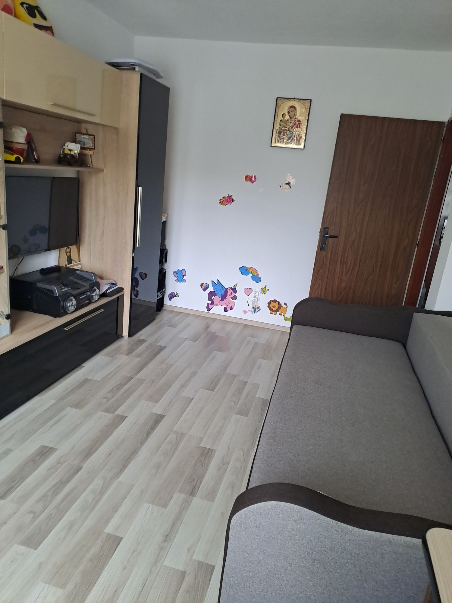 Vând garsoniera gavana3 et1/4cf1