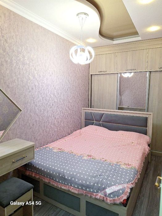 Чилонзор 12 кв Фархот бозори ёни ойла бола қизларга