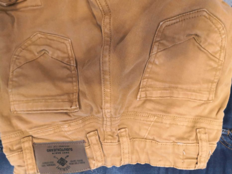 Детски дънки и панталони