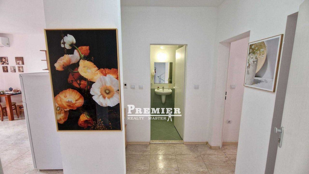 Продава се Тристаен апартамент в Ахелой - 96 кв.м за 912 €/кв.м - Снимка #2