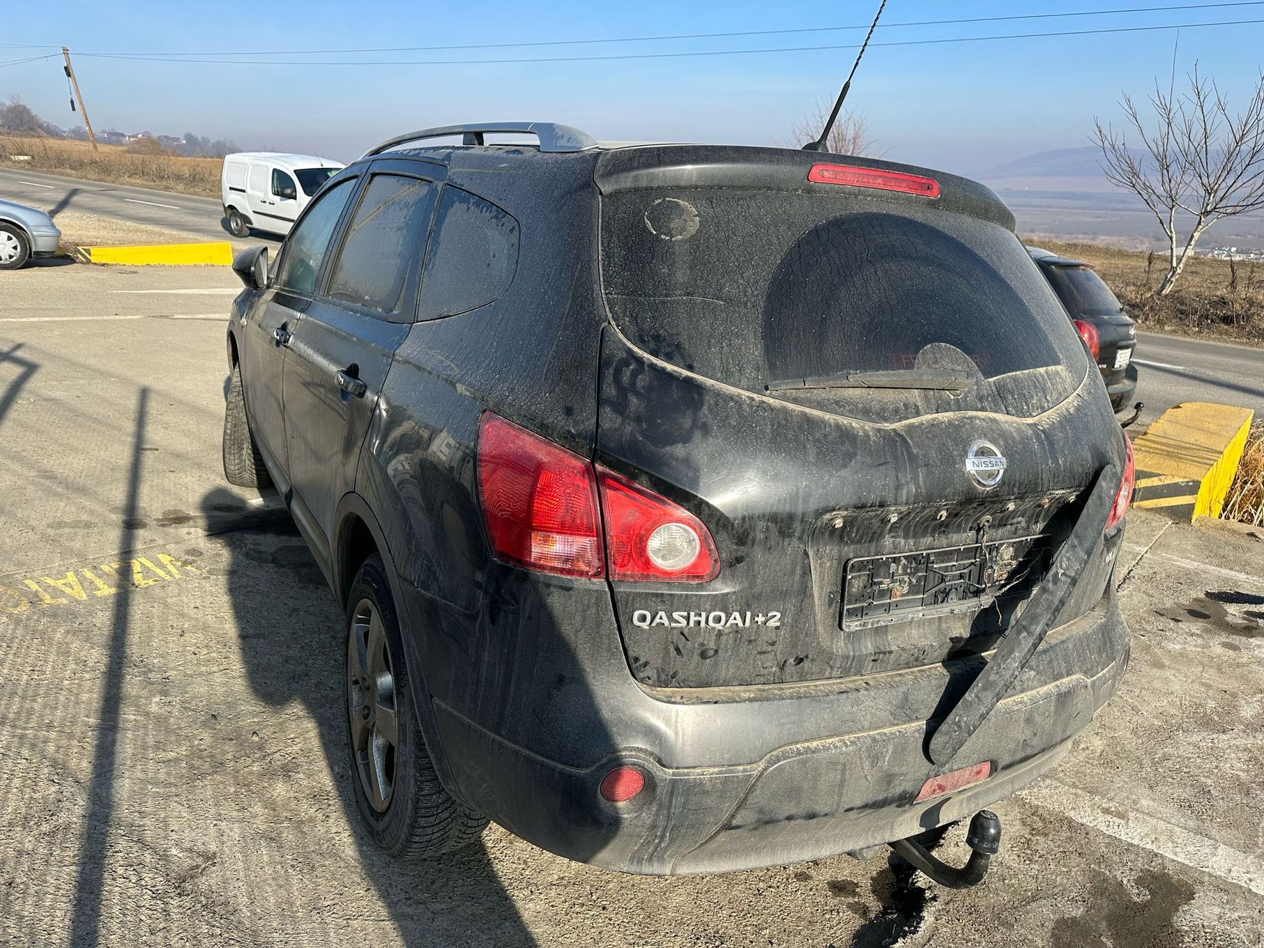 Dezmembrez / Dezmembrari / Piese / Accesorii Nissan qashqai +2 negru 2.0 dci M9R 2x4 volan stanga 2009