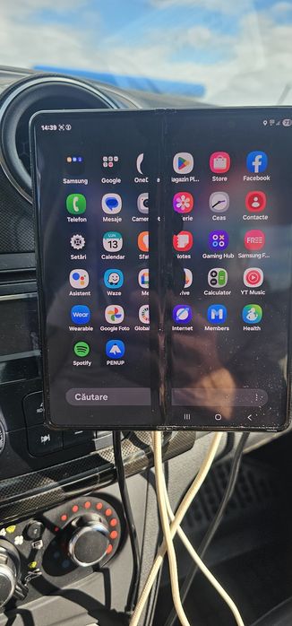 Samsung Galaxy Z Fold 3