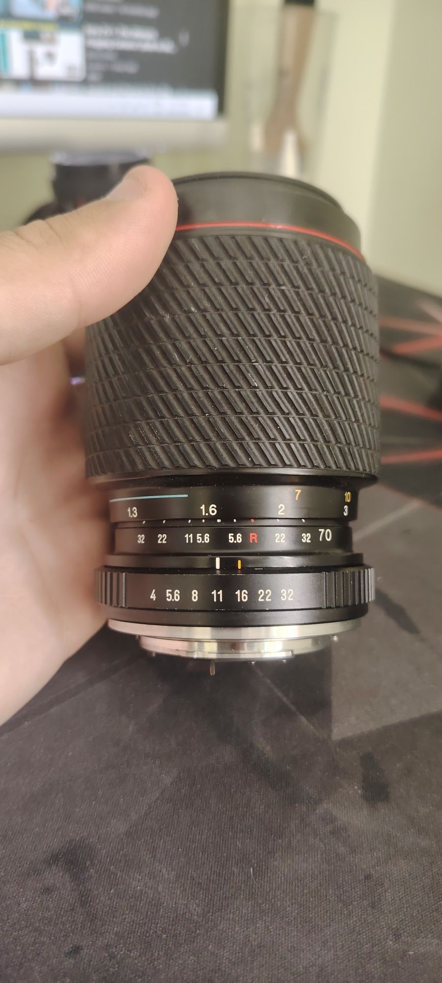 70-210мм обектив за yashica