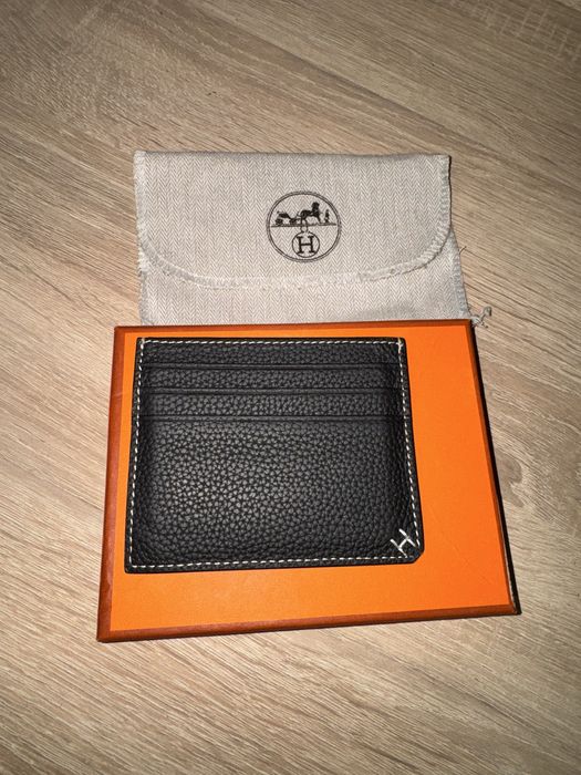 Картодържател на луксозната марка HERMES PARIS