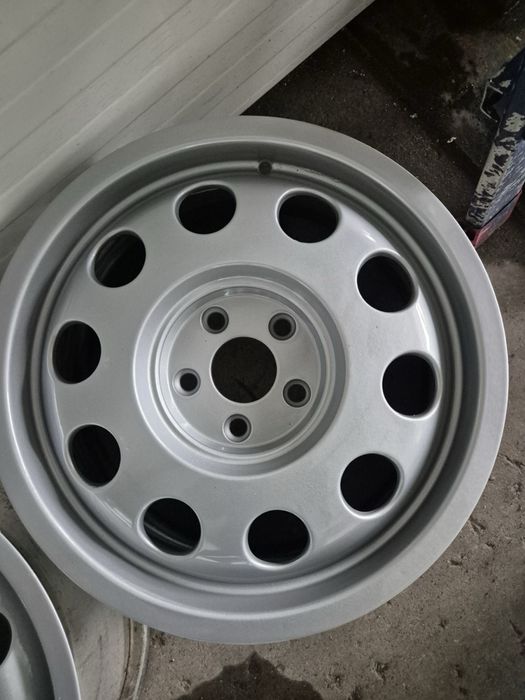 Продавам джанти телефонни шайби